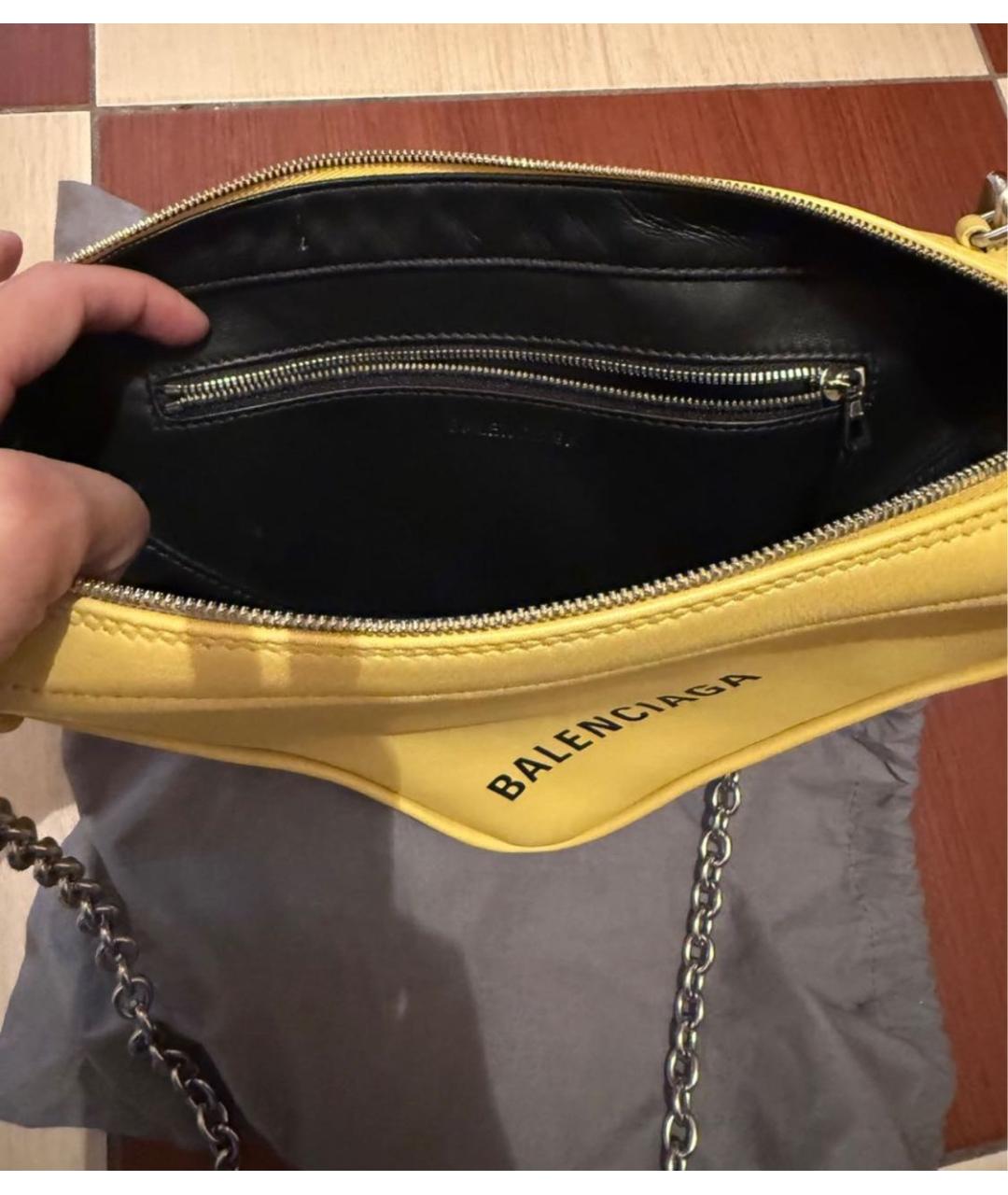 BALENCIAGA Желтая кожаная сумка через плечо, фото 3