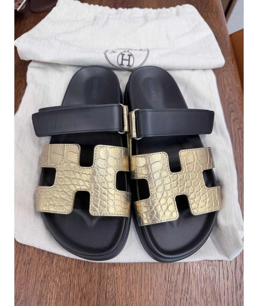 HERMES Золотые сандалии из кожи крокодила, фото 5