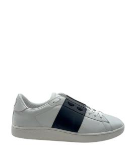 VALENTINO Низкие кроссовки / кеды
