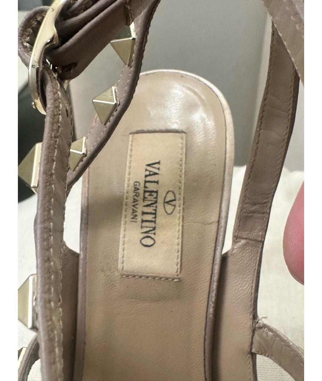 VALENTINO Серые туфли из лакированной кожи, фото 5