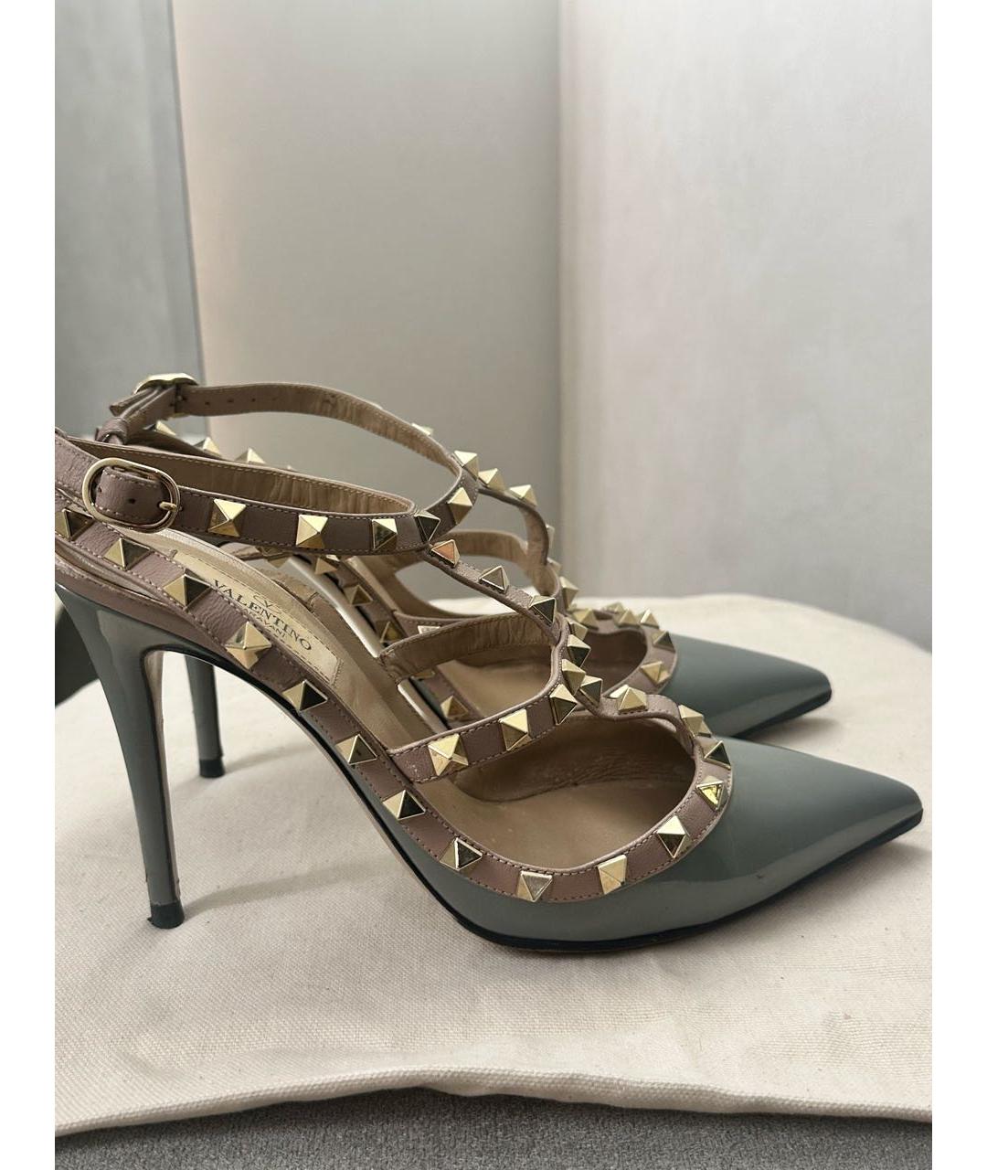 VALENTINO Серые туфли из лакированной кожи, фото 9