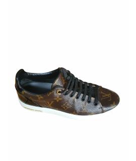 LOUIS VUITTON Кеды