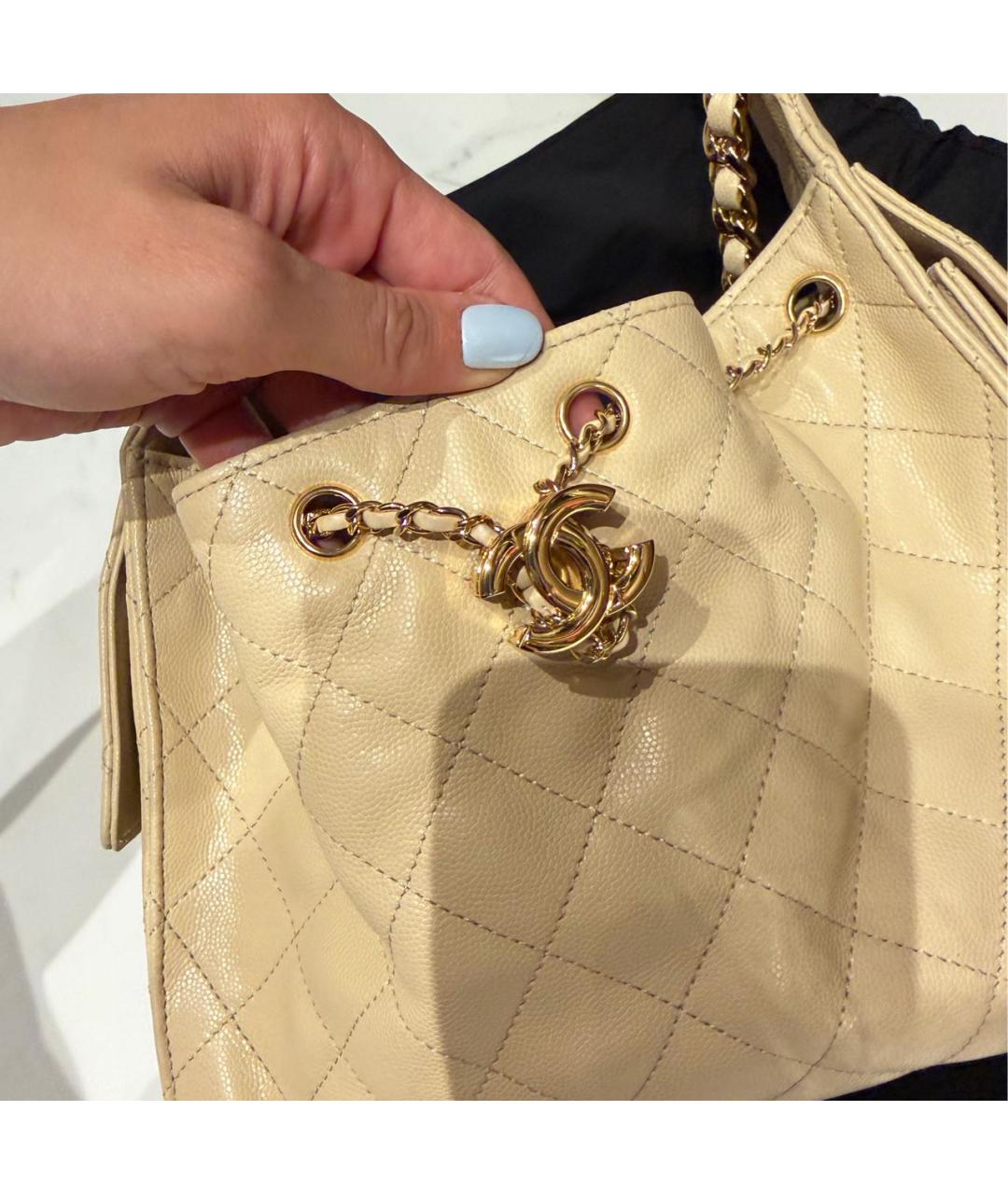 CHANEL Бежевая кожаная сумка через плечо, фото 3