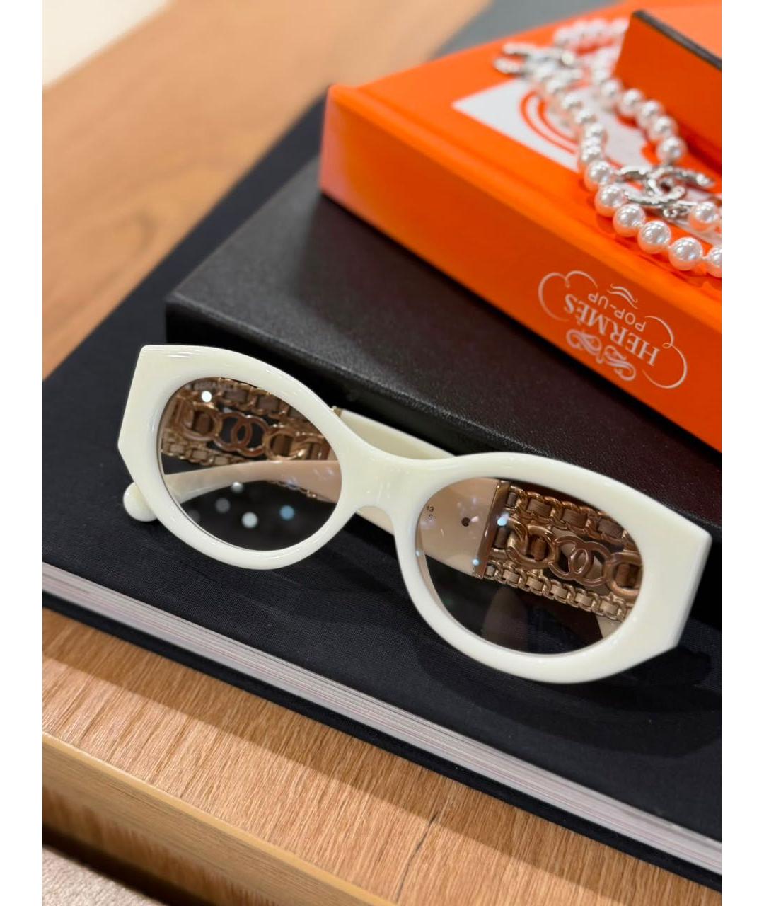 CHANEL Белые солнцезащитные очки, фото 2