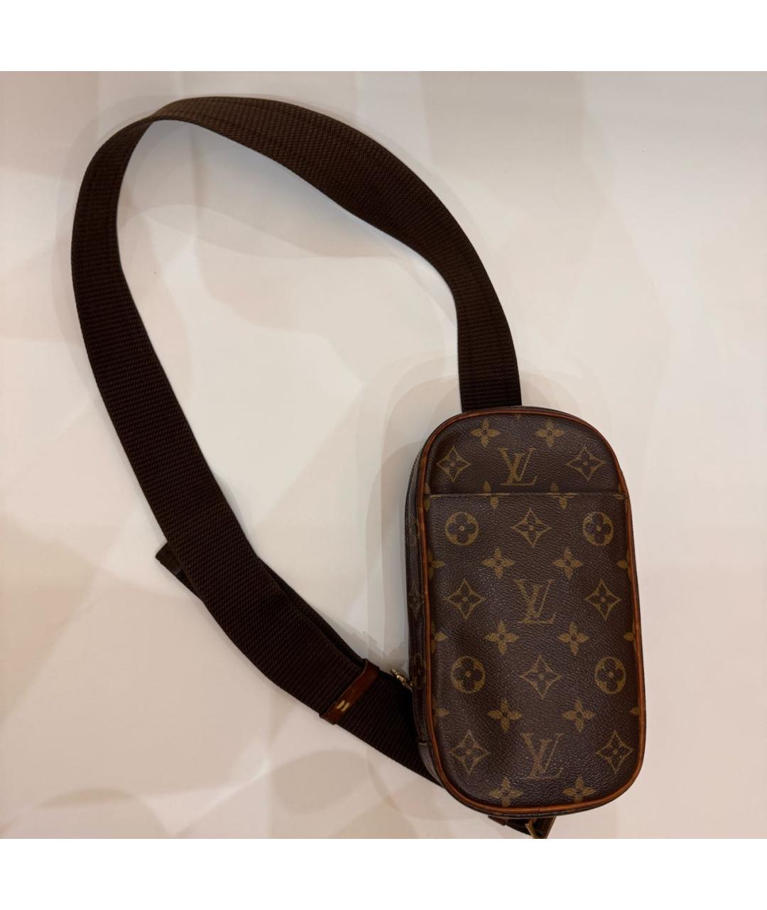 LOUIS VUITTON Коричневая сумка через плечо из канвы, фото 2