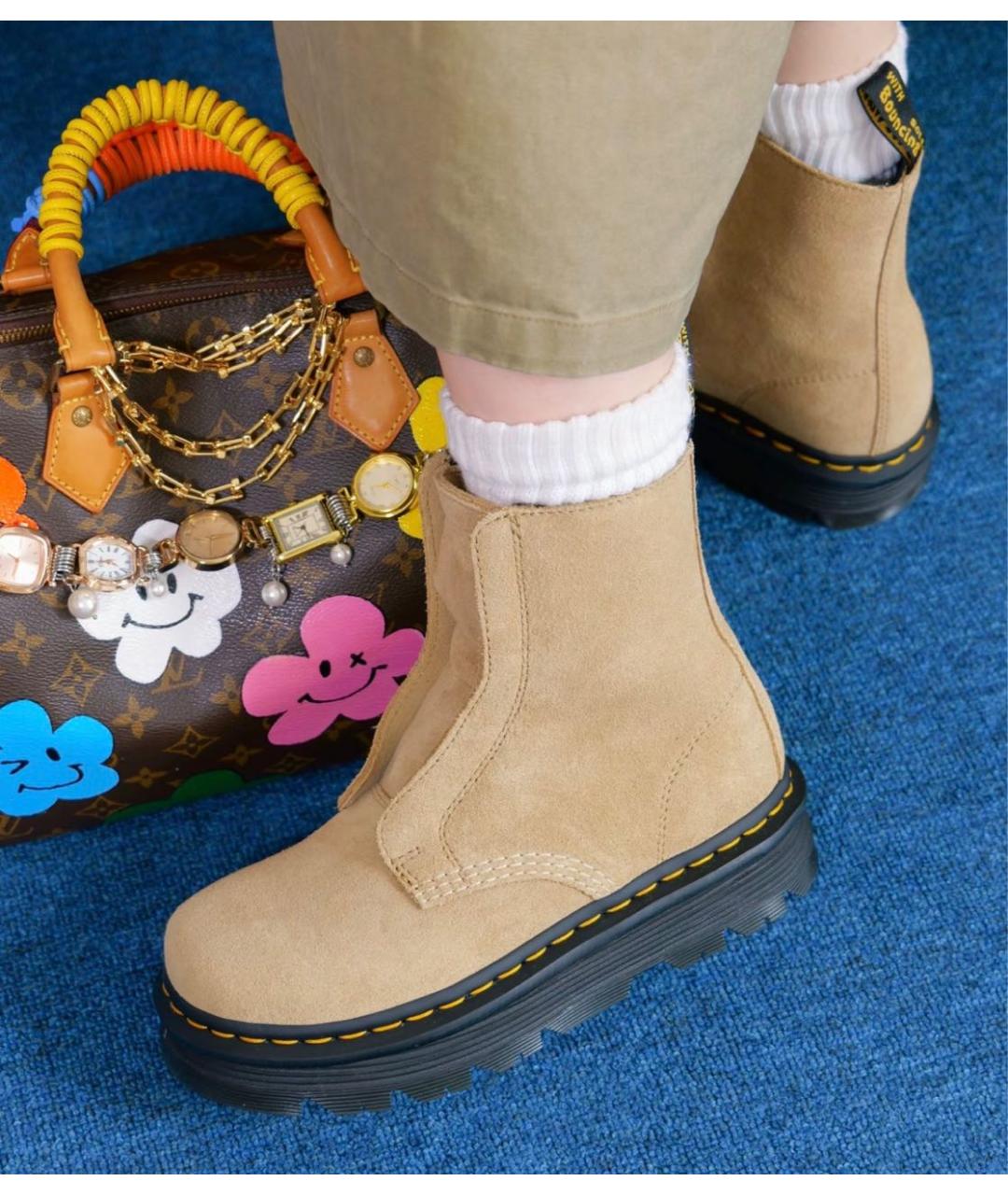DR. MARTENS Бежевые замшевые ботинки, фото 6
