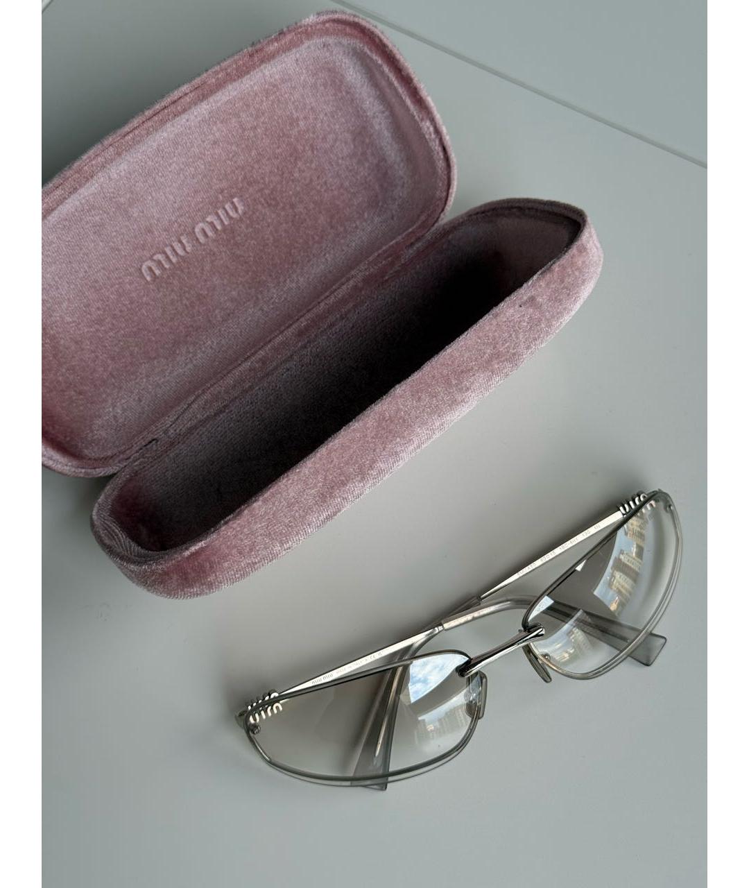 MIU MIU Серебряные металлические солнцезащитные очки, фото 4