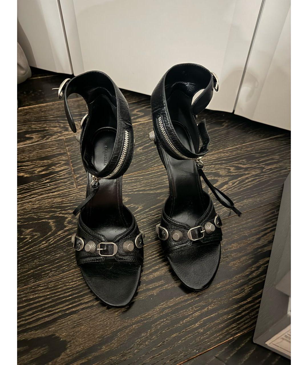 BALENCIAGA Черные кожаные босоножки, фото 2