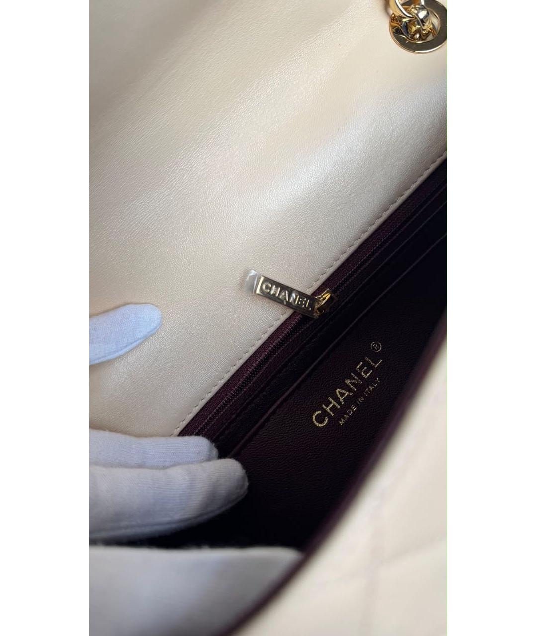 CHANEL Бежевая кожаная сумка через плечо, фото 4
