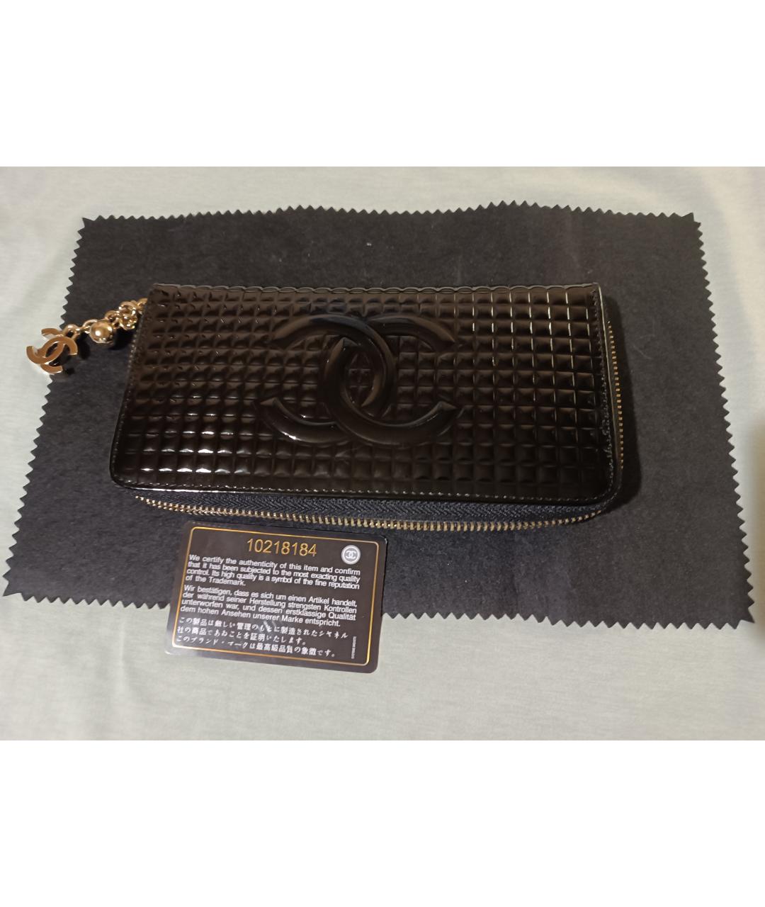 CHANEL Черный кожаный кошелек, фото 6