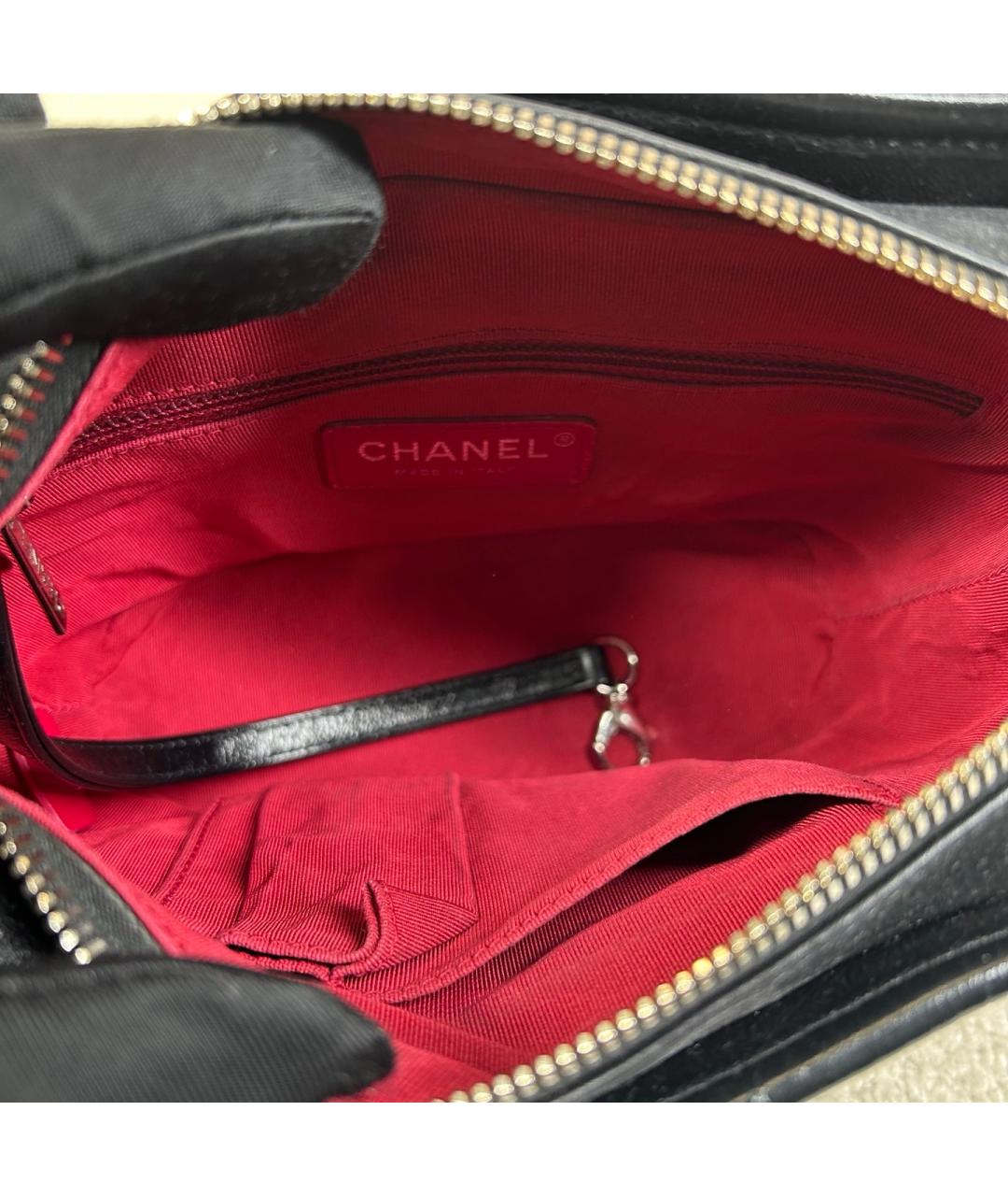 CHANEL Черная кожаная сумка через плечо, фото 4