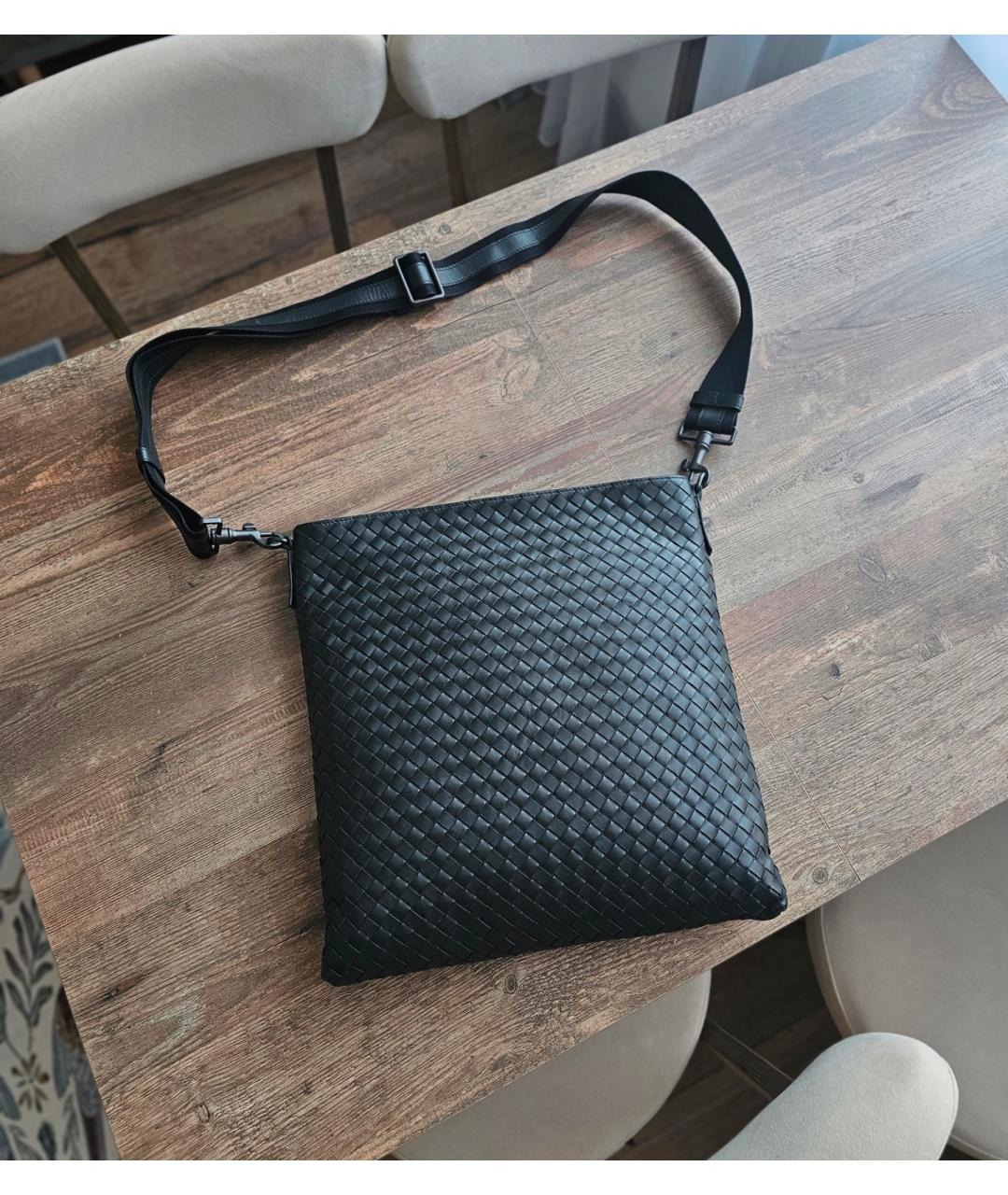 BOTTEGA VENETA Черная кожаная сумка на плечо, фото 8