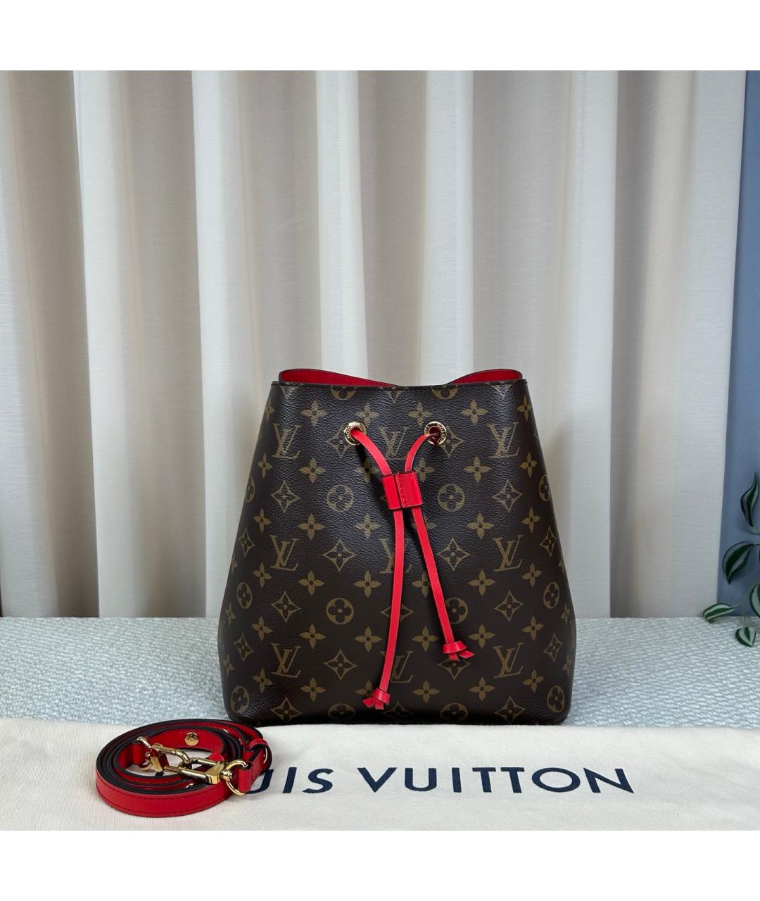 LOUIS VUITTON Коричневая сумка через плечо из канвы, фото 7