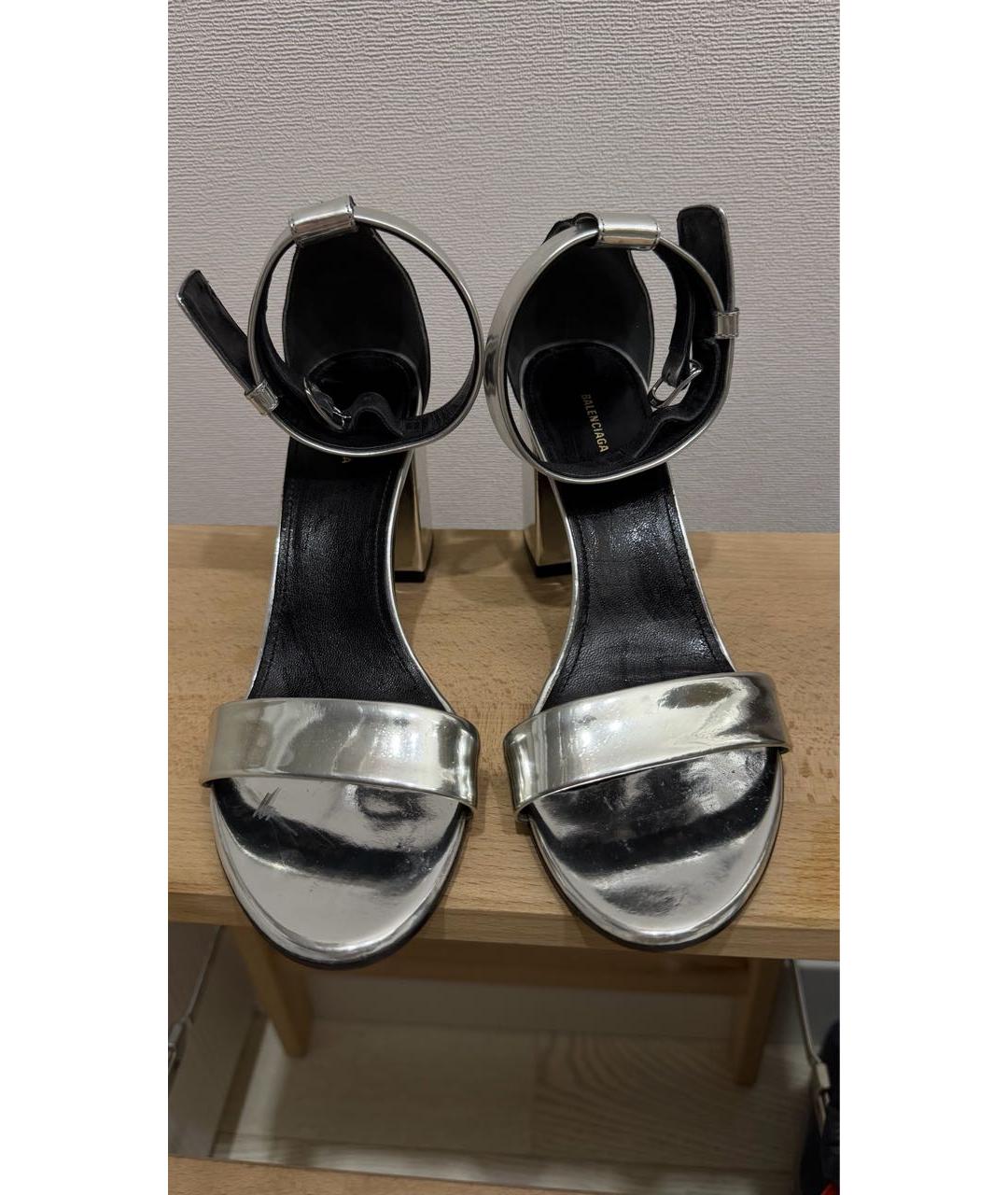 BALENCIAGA Серебряные босоножки, фото 3