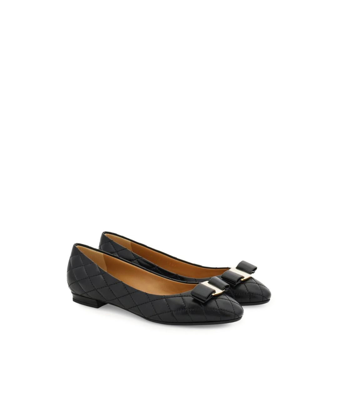 FERRAGAMO Черные кожаные балетки, фото 2
