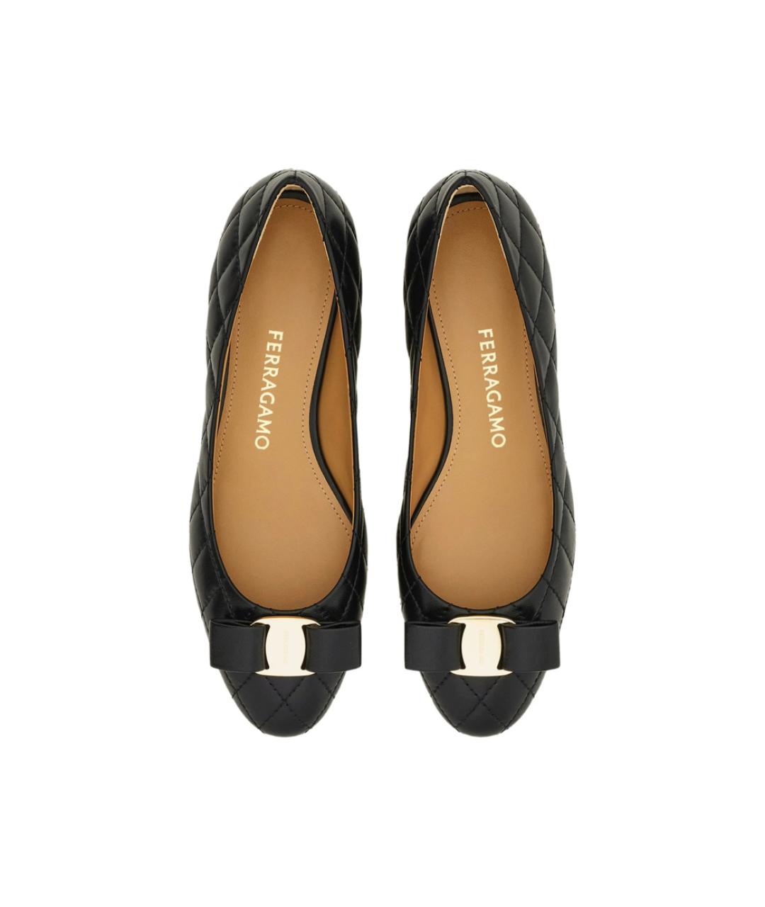 FERRAGAMO Черные кожаные балетки, фото 3