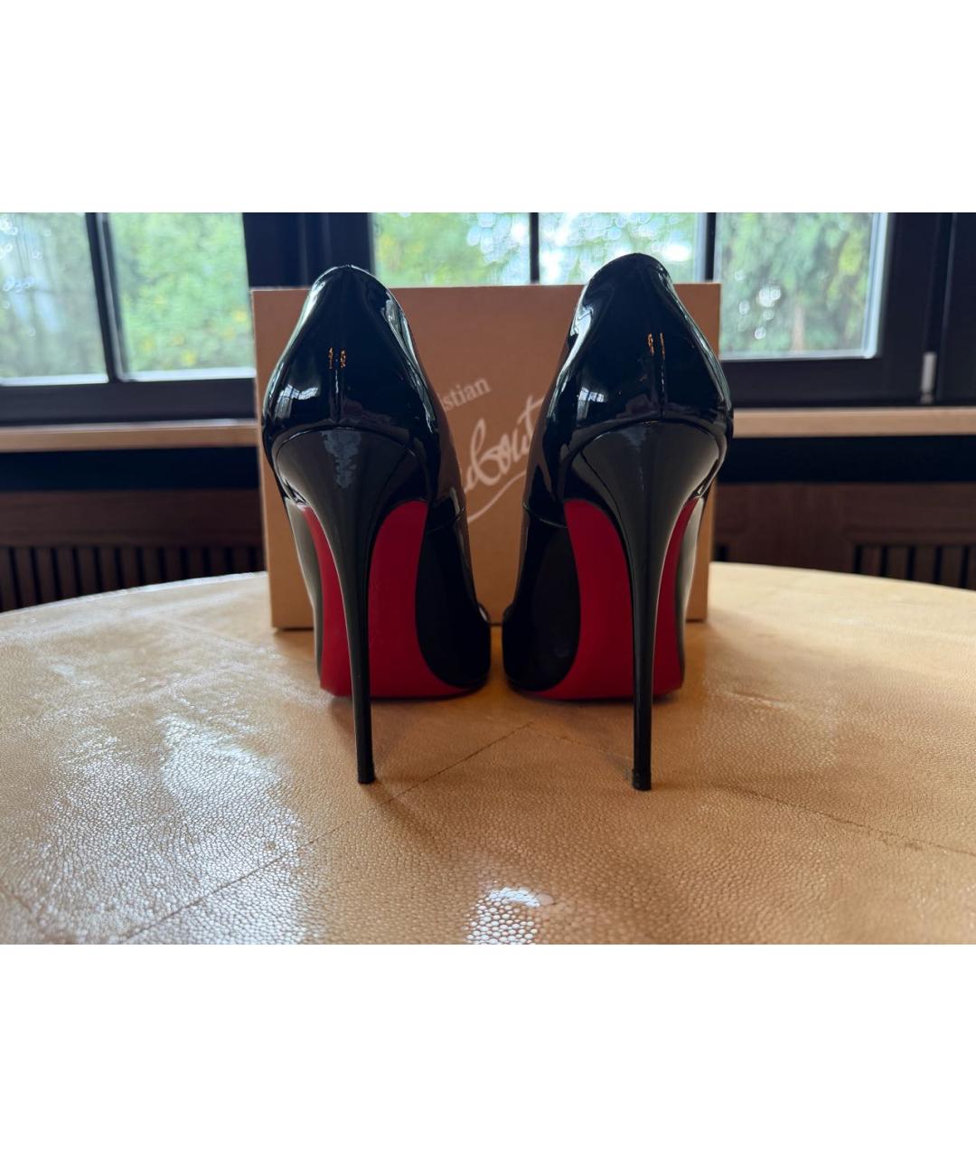 CHRISTIAN LOUBOUTIN Черные туфли из лакированной кожи, фото 3