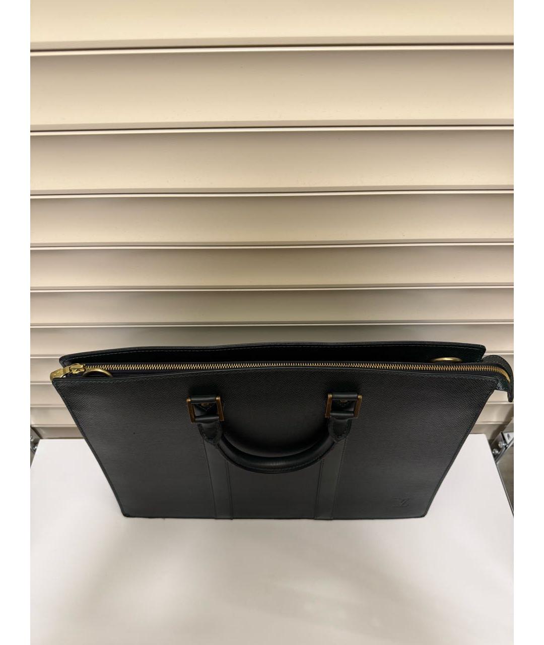 LOUIS VUITTON Зеленый кожаный портфель, фото 8