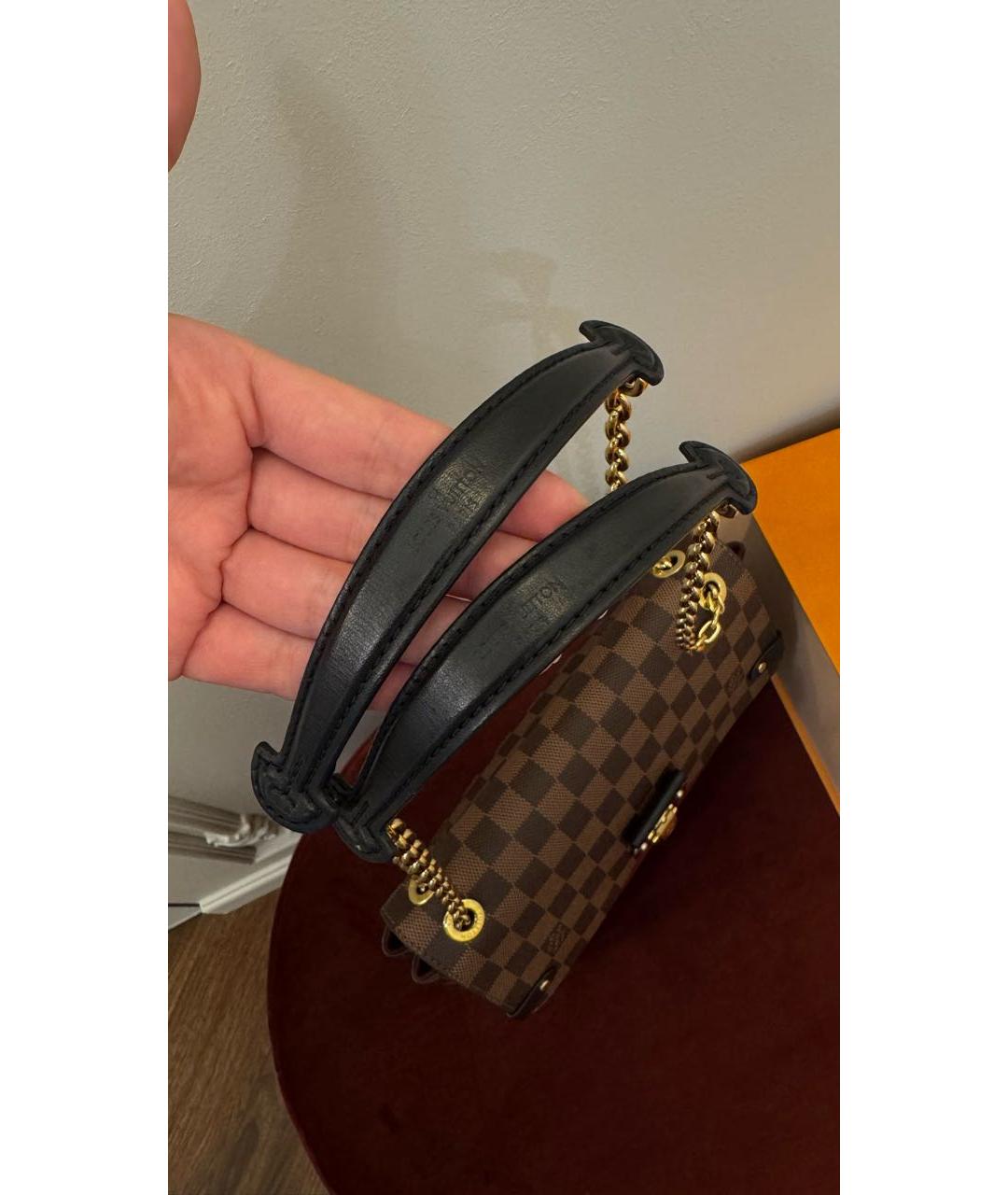 LOUIS VUITTON Коричневая кожаная сумка через плечо, фото 6