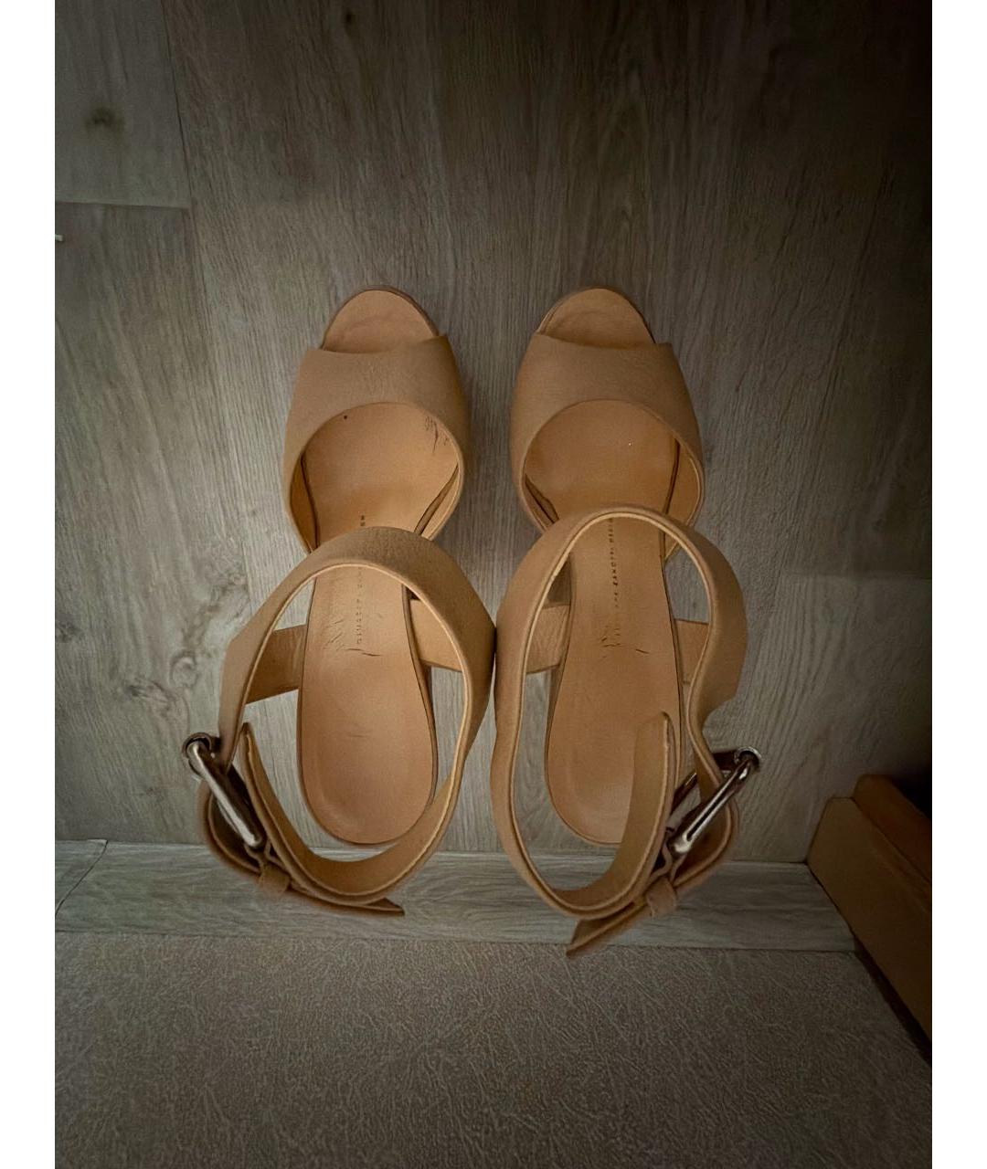 GIUSEPPE ZANOTTI DESIGN Бежевые кожаные босоножки, фото 3