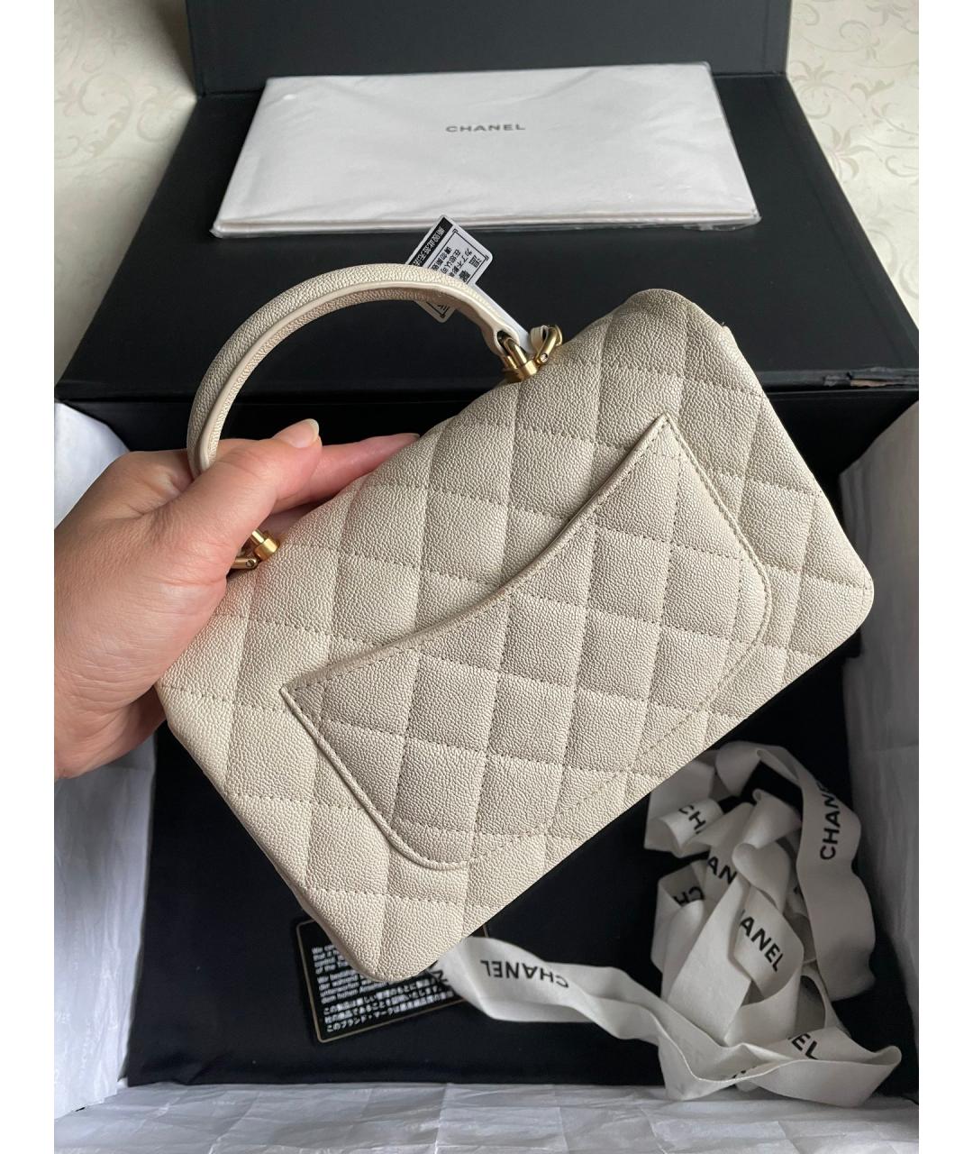 CHANEL Бежевая кожаная сумка через плечо, фото 3