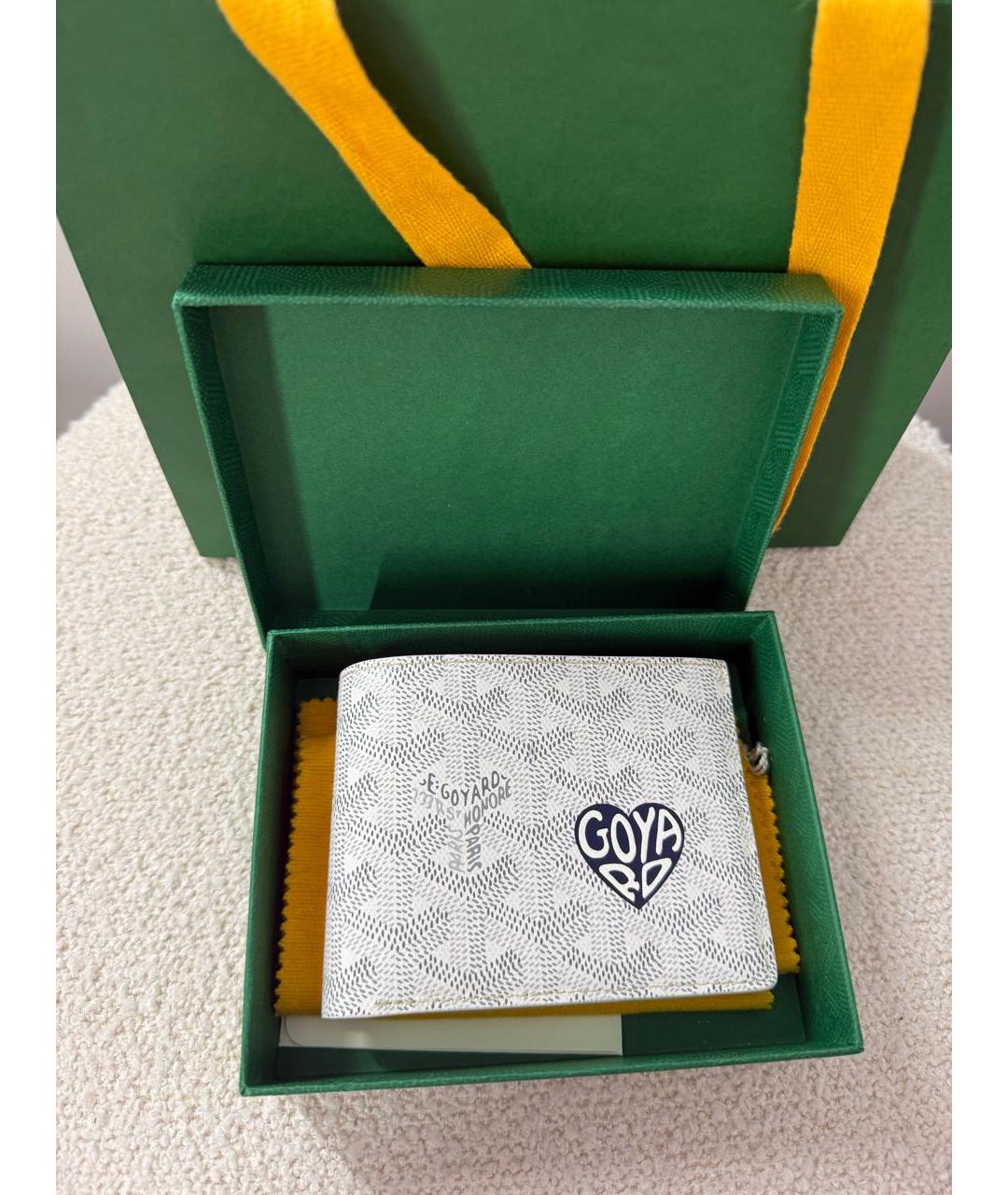 GOYARD Белый кожаный кошелек, фото 2