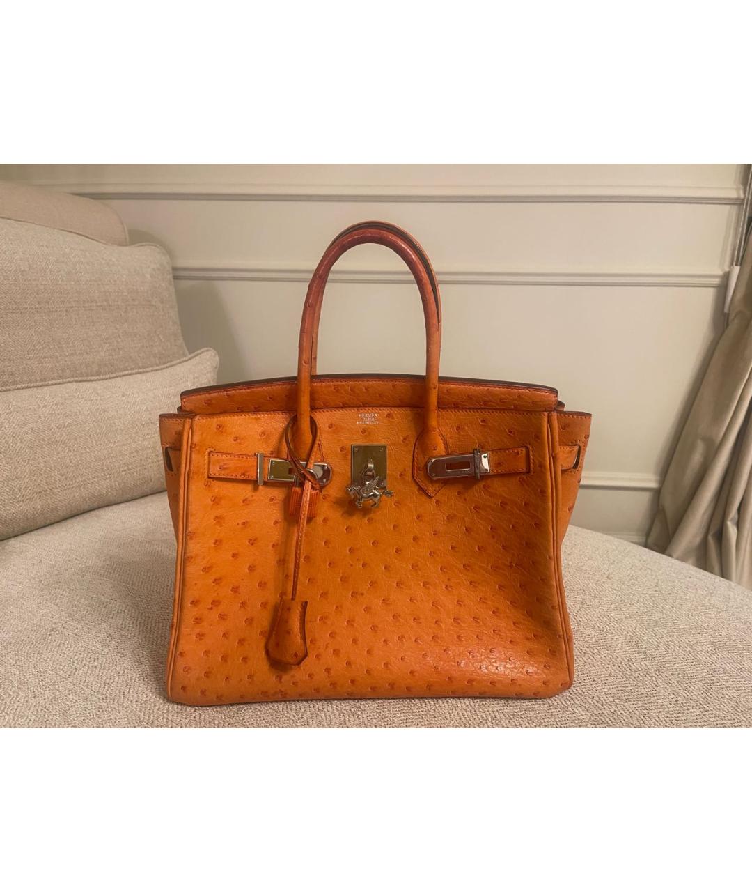 HERMES Оранжевая сумка с короткими ручками из кожи страуса, фото 6