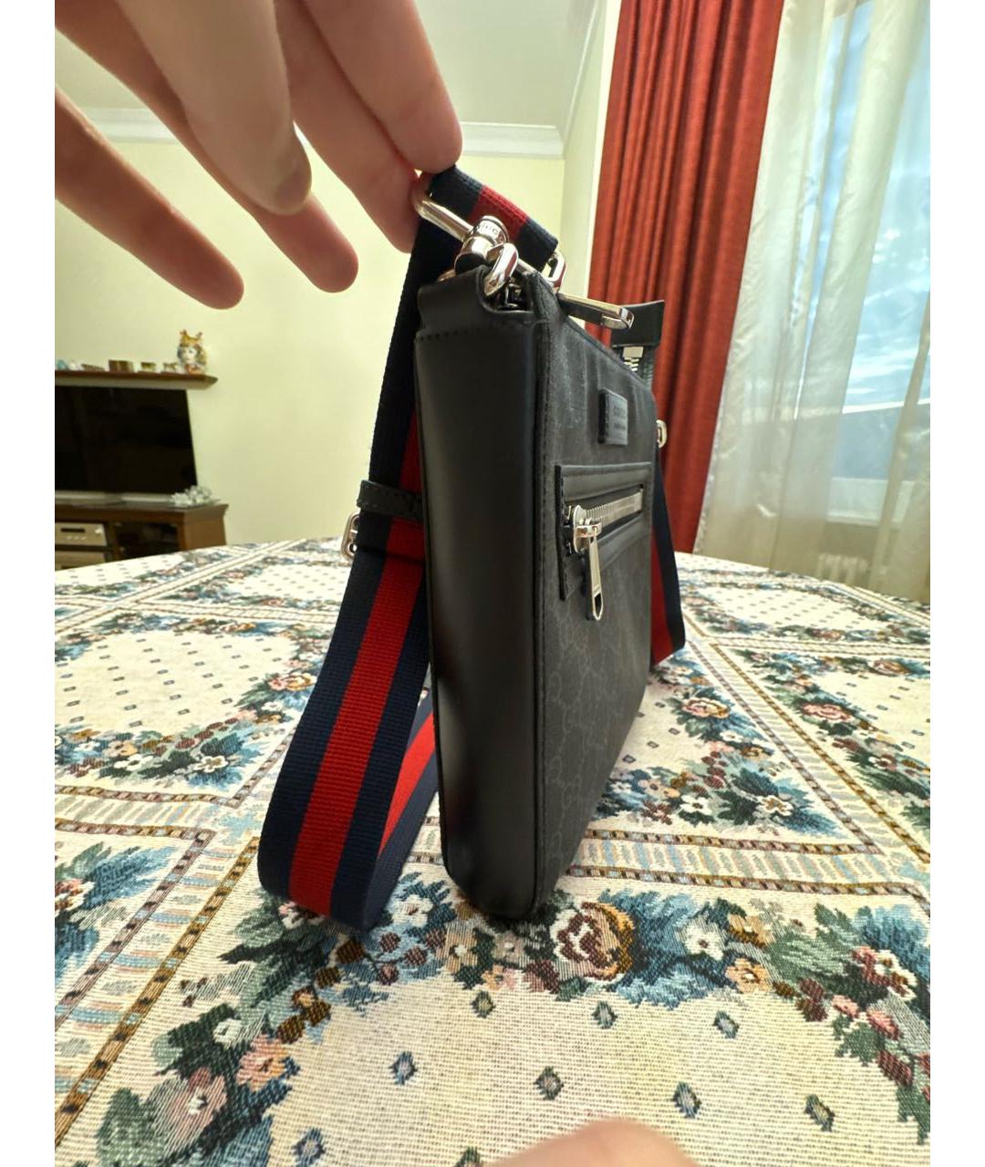 GUCCI Черная сумка на плечо из канвы, фото 2