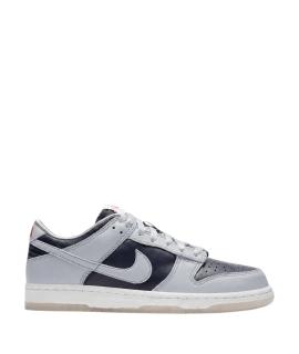 NIKE Кроссовки