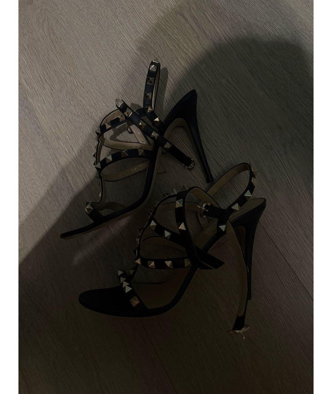 VALENTINO Черные кожаные босоножки, фото 4