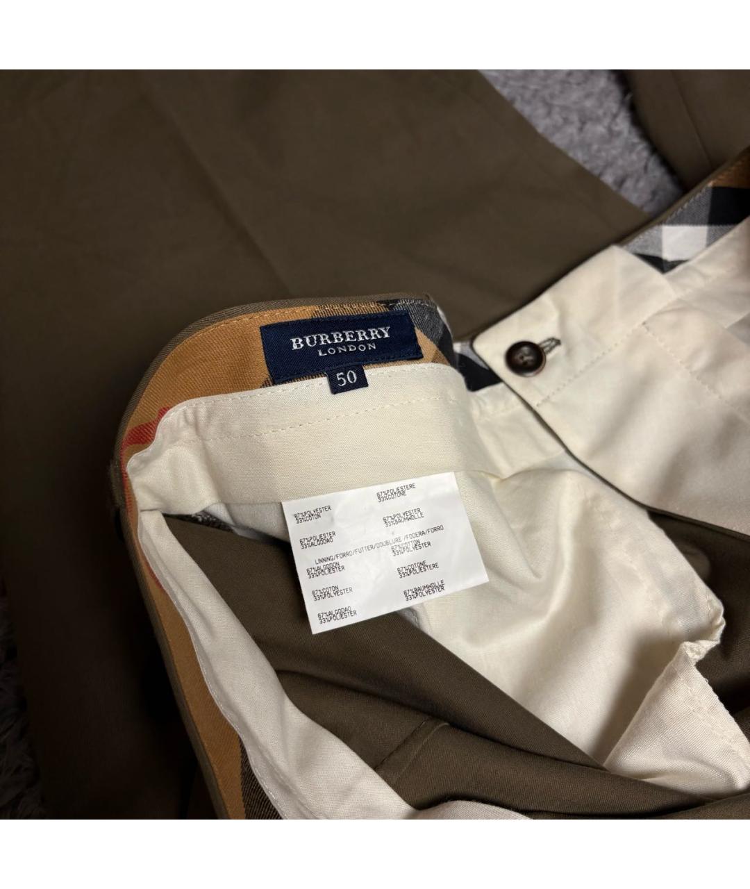 BURBERRY Коричневые хлопко-эластановые классические брюки, фото 7