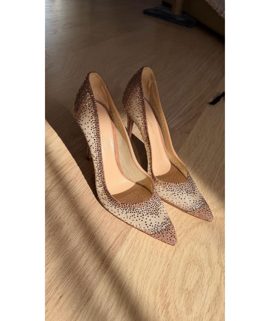 GIANVITO ROSSI Бежевые текстильные туфли, фото 8