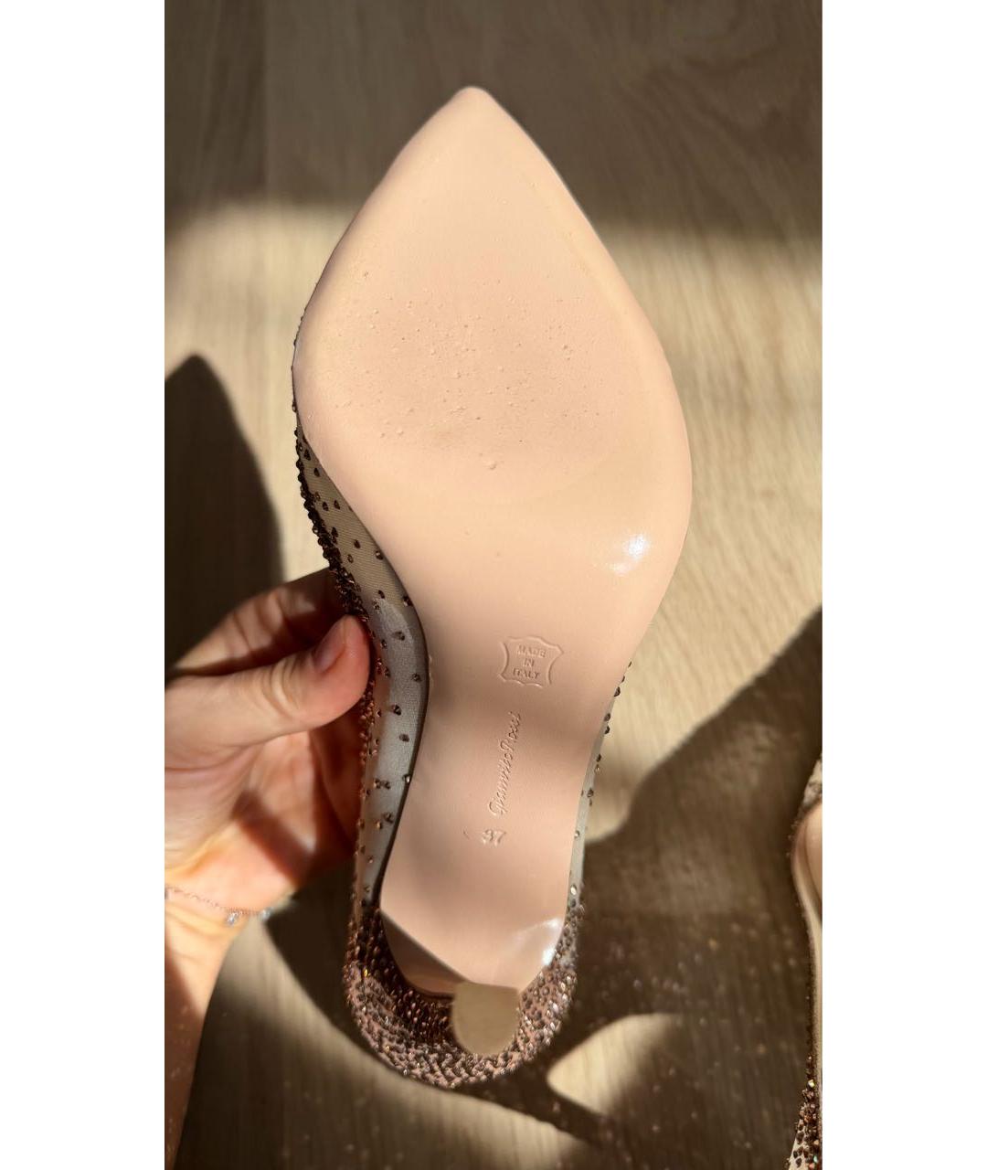 GIANVITO ROSSI Бежевые текстильные туфли, фото 5