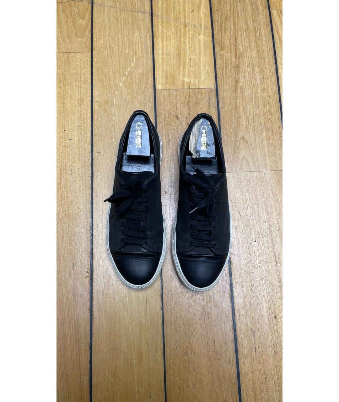 AXEL ARIGATO Черные нубуковые низкие кроссовки / кеды, фото 3