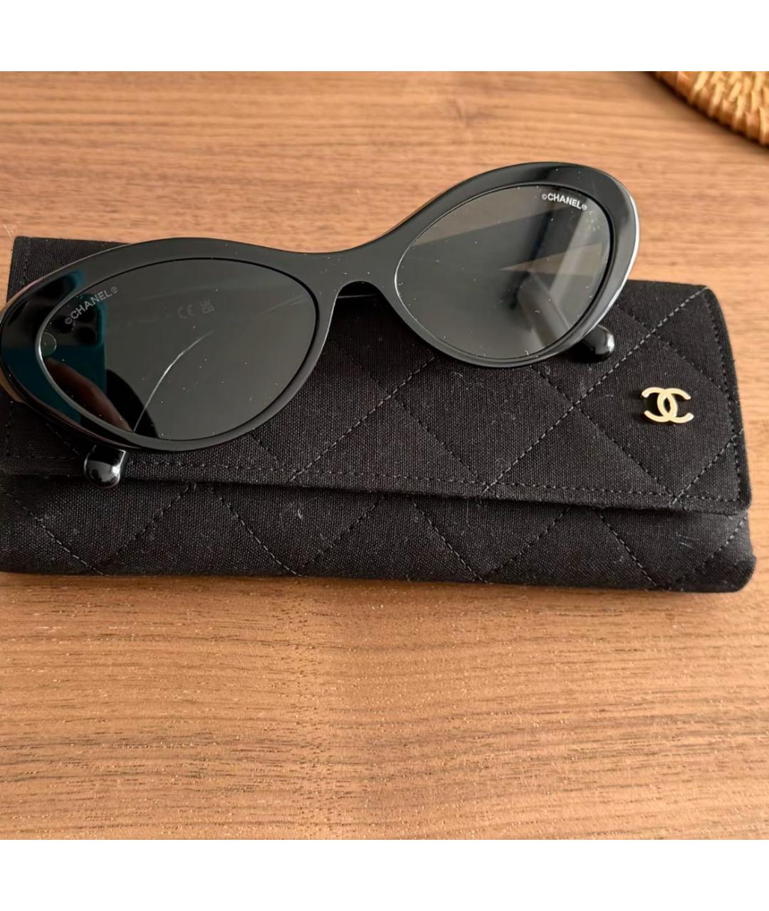 CHANEL Черные пластиковые солнцезащитные очки, фото 4