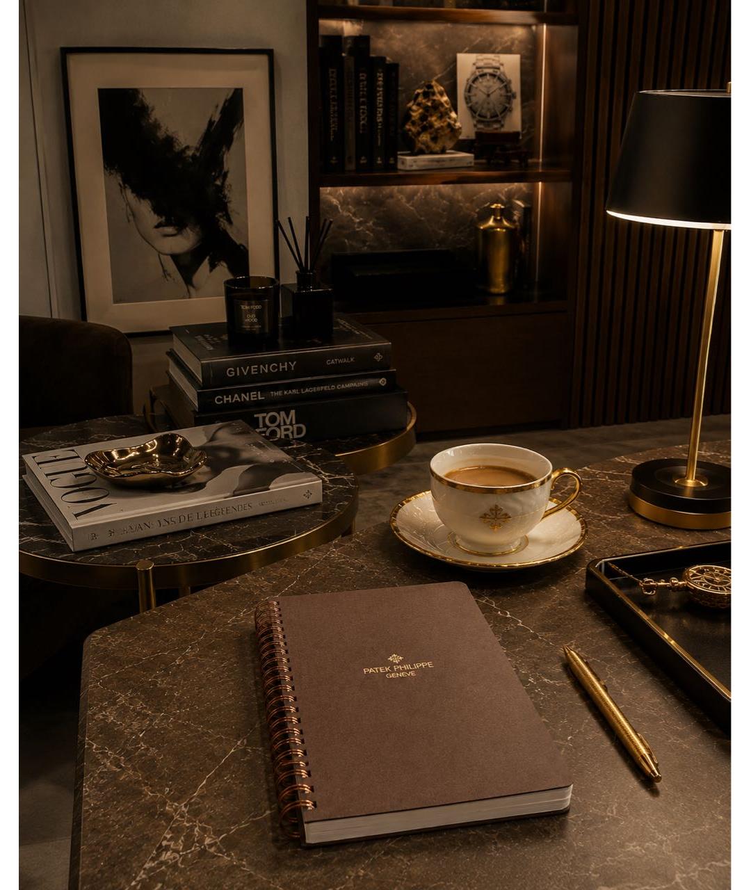 PATEK PHILIPPE Коричневая книга, фото 2