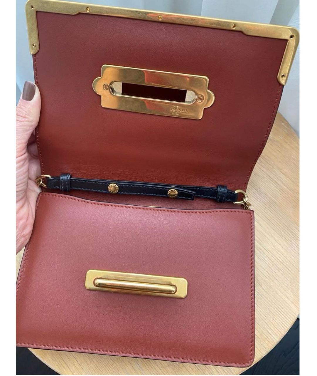 PRADA Коричневая кожаная сумка через плечо, фото 4