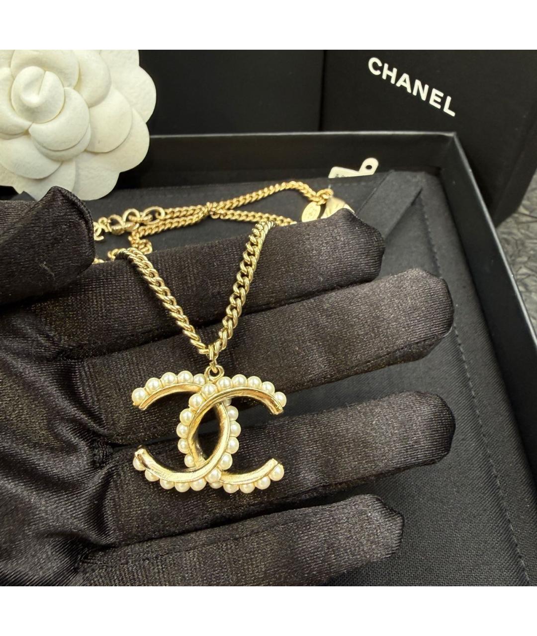 CHANEL Золотая подвеска, фото 2