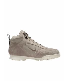 NIKE Ботинки