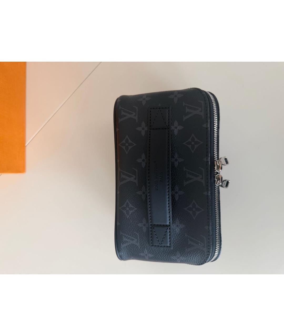LOUIS VUITTON Черная косметичка из канвы, фото 2