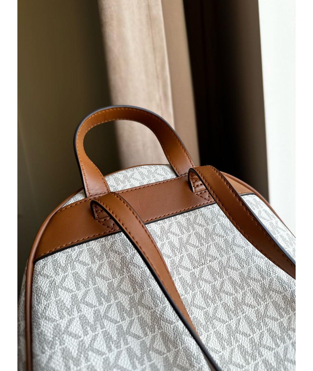 MICHAEL KORS Бежевый рюкзак из искусственной кожи, фото 5