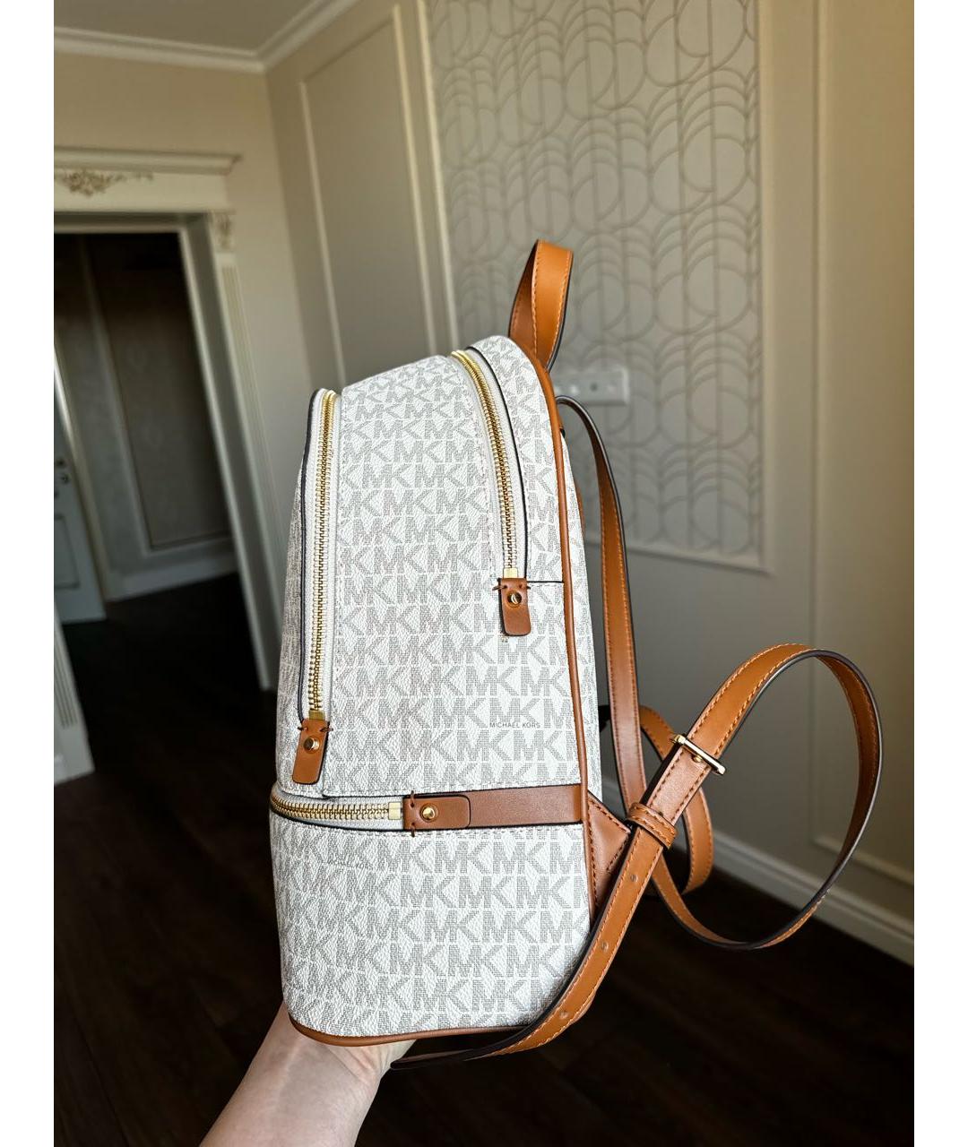 MICHAEL KORS Бежевый рюкзак из искусственной кожи, фото 6