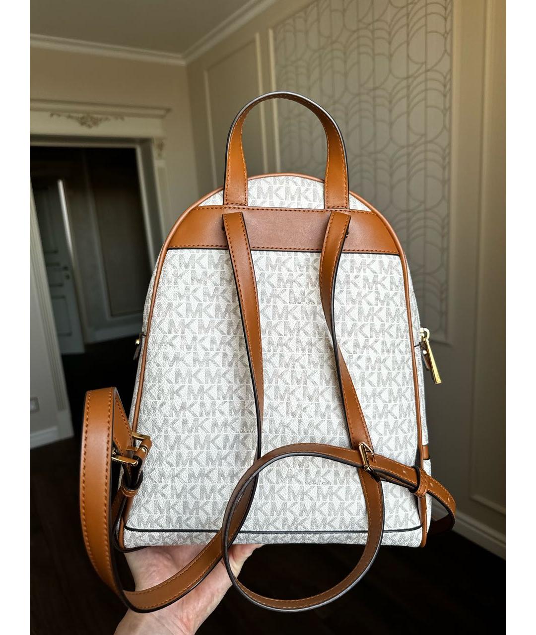 MICHAEL KORS Бежевый рюкзак из искусственной кожи, фото 3