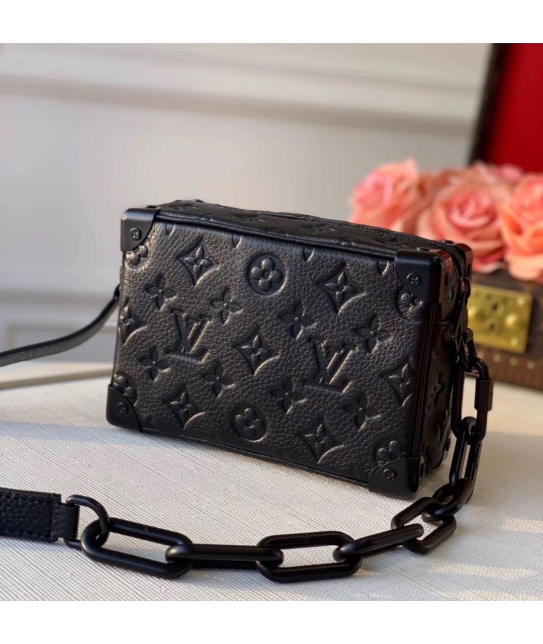 LOUIS VUITTON Черная кожаная сумка через плечо, фото 4