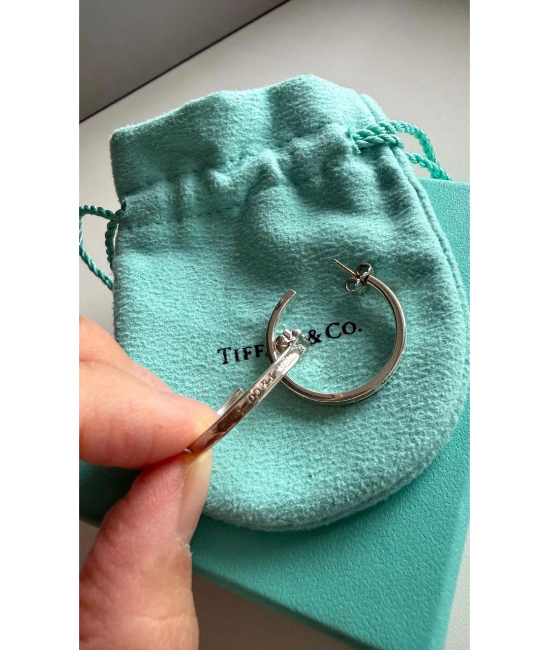 TIFFANY&CO Белые серебряные серьги, фото 3