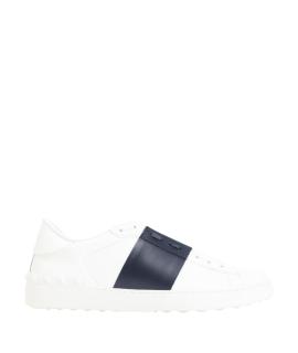 VALENTINO Низкие кроссовки / кеды