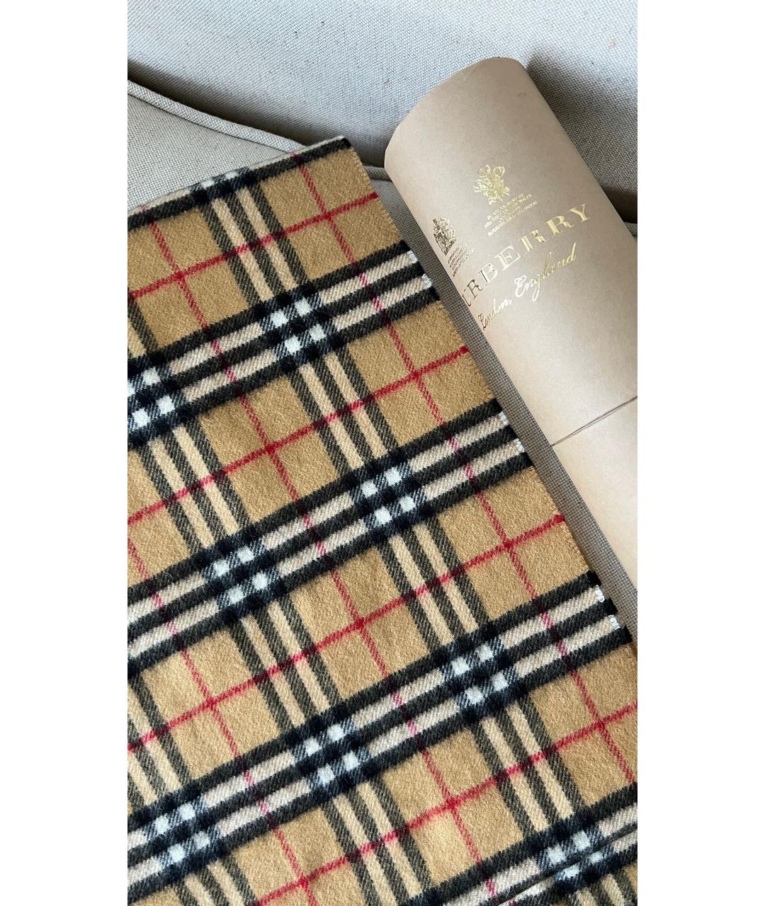 BURBERRY Бежевый кашемировый шарф, фото 7