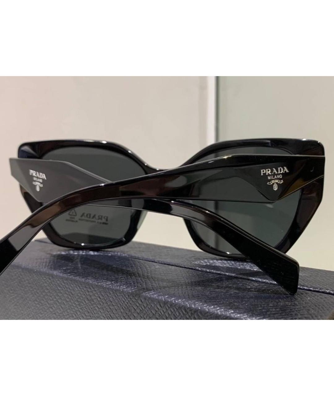 PRADA Черные пластиковые солнцезащитные очки, фото 4