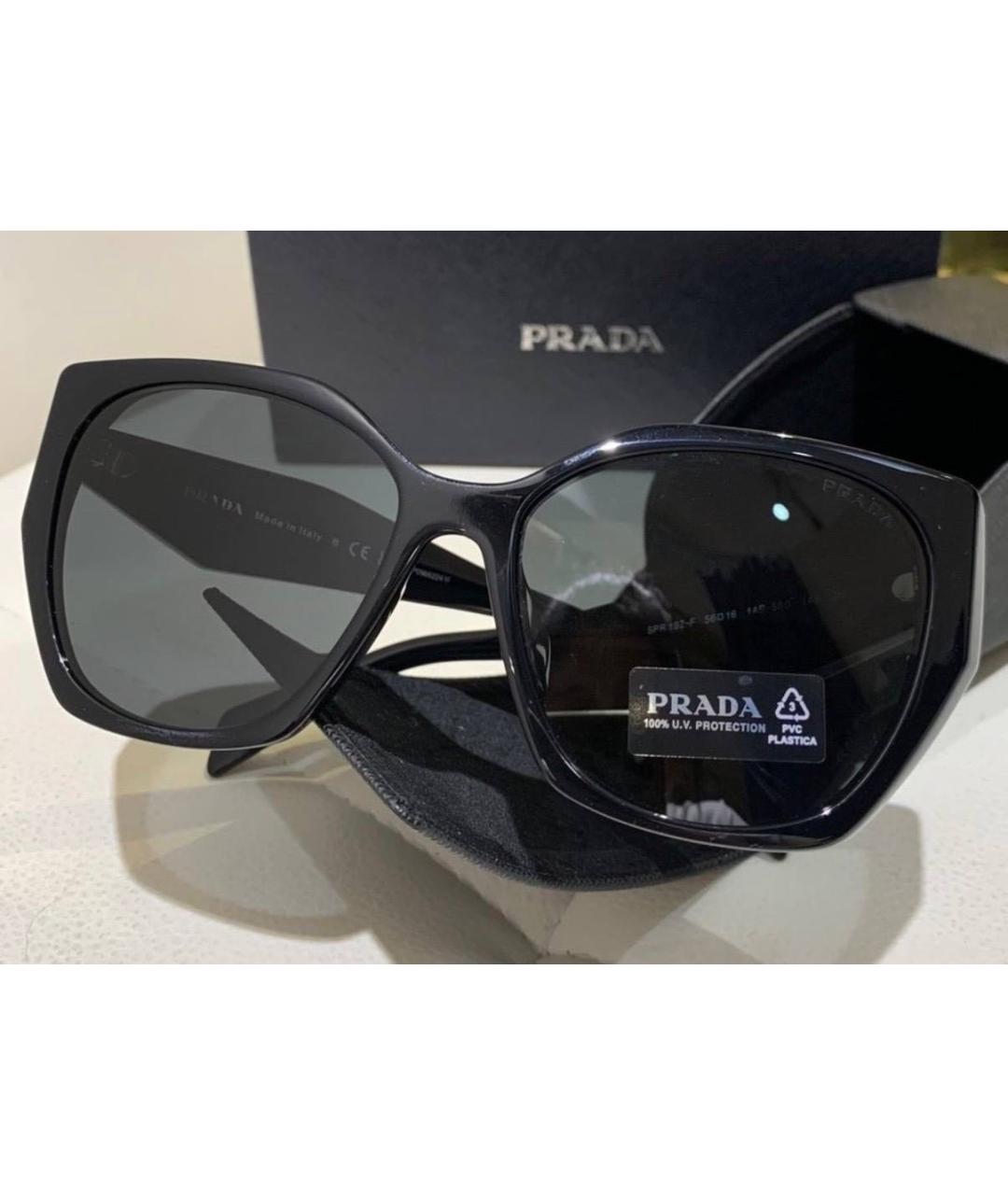 PRADA Черные пластиковые солнцезащитные очки, фото 5