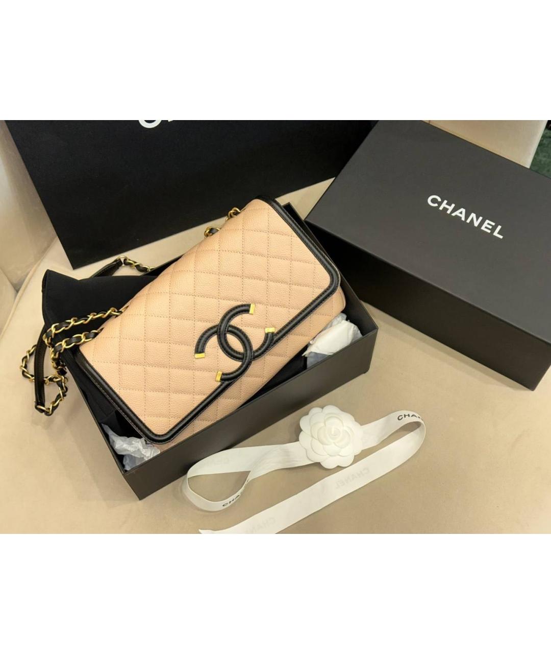 CHANEL Бежевая кожаная сумка с короткими ручками, фото 2